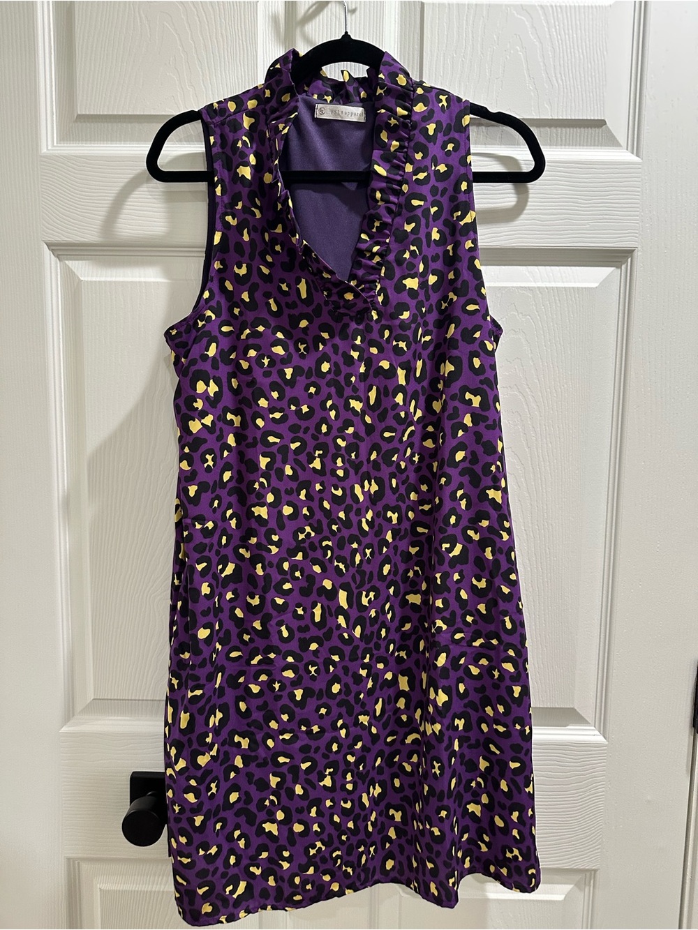 Sleeveless Purple Leopard Print Shift Dress